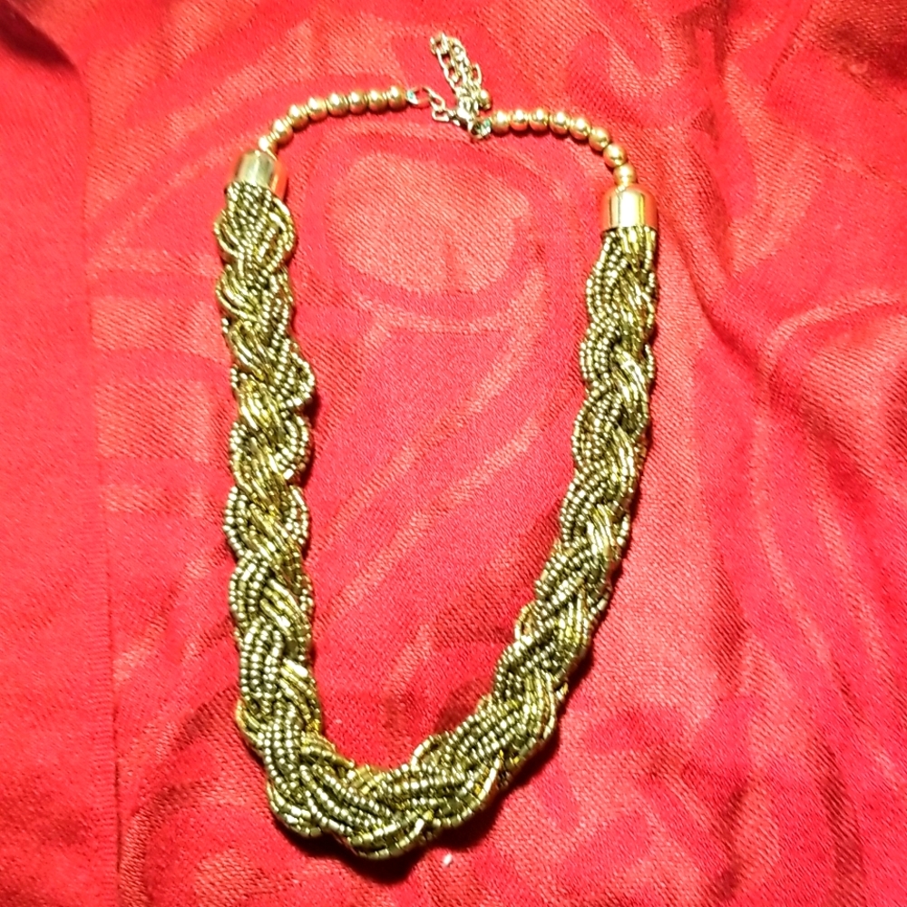 Fashion necklace